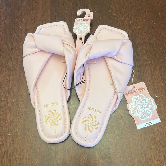 Sam & Libby pale pink flats Size 8
New - Picture 2 of 6